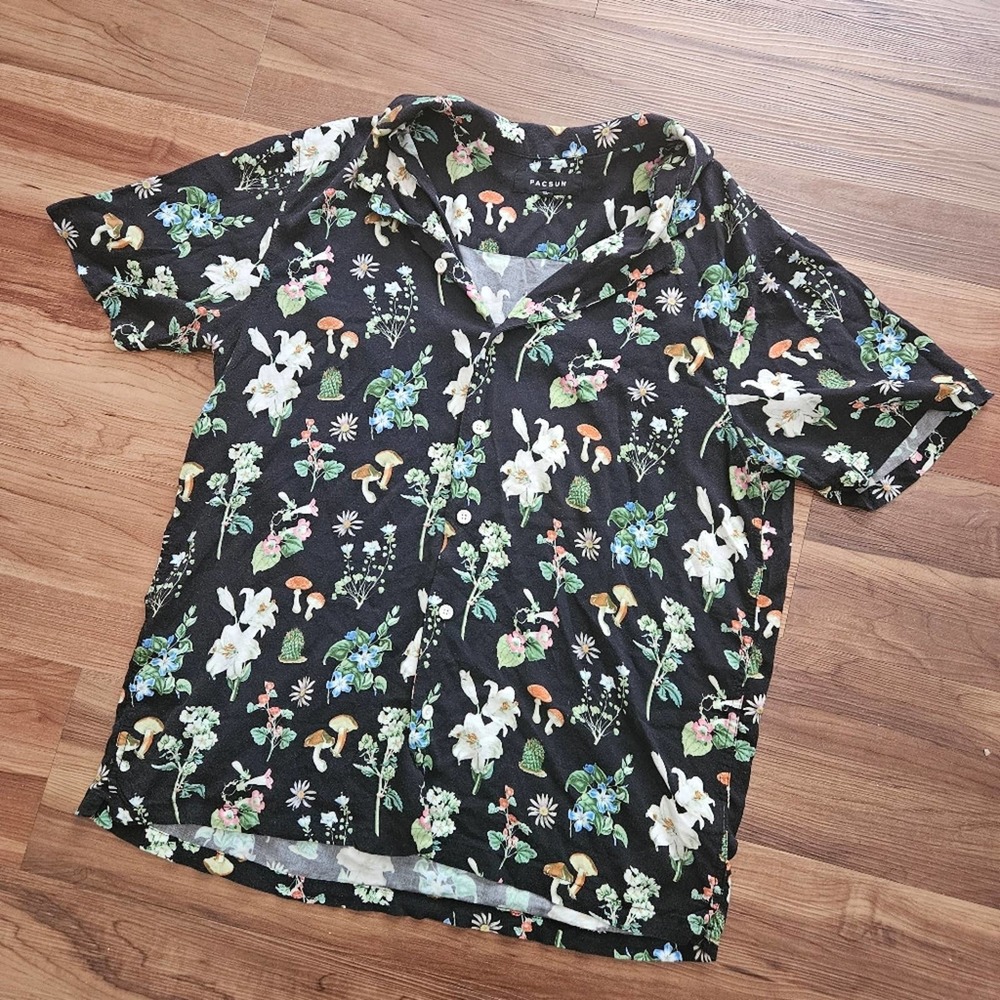 Pacsun Shirt Button Down Floral Casual Large Black Women